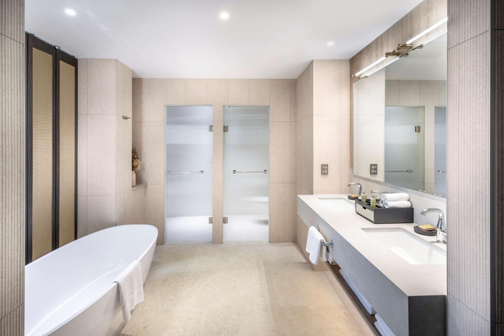 Doubletree By Hilton Auckland Karaka Hotel Luaran gambar