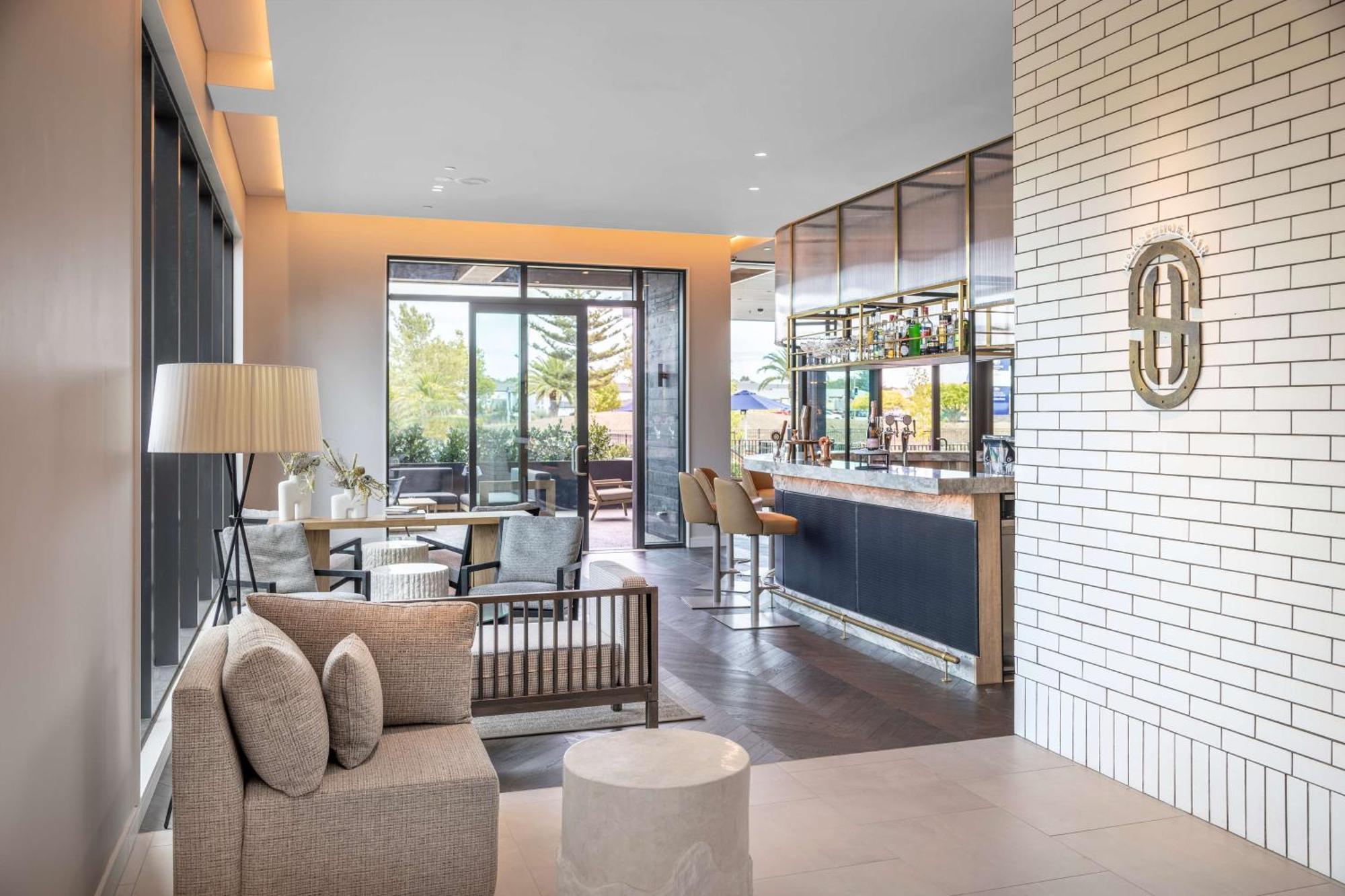 Doubletree By Hilton Auckland Karaka Hotel Luaran gambar