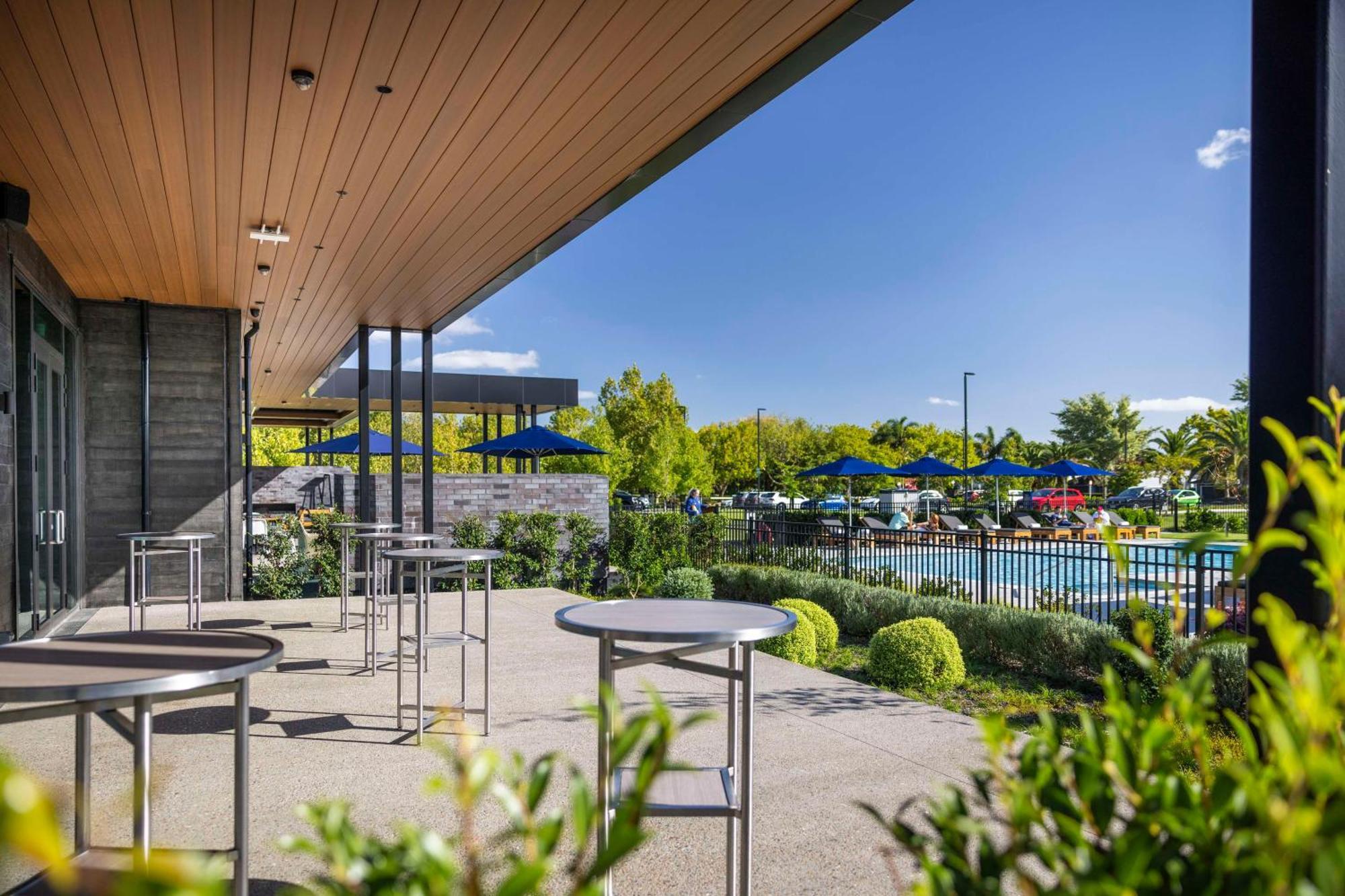 Doubletree By Hilton Auckland Karaka Hotel Luaran gambar
